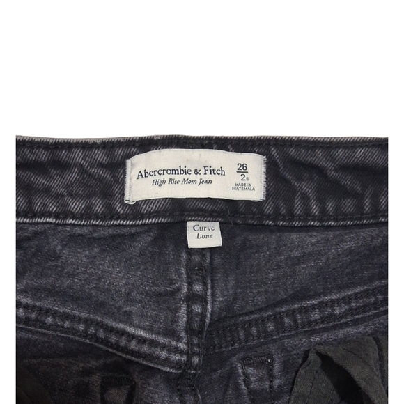 EUC Abercrombie & Fitch High Rise Mom Jeans Sz. 26 Short Destructed - Picture 8 of 12